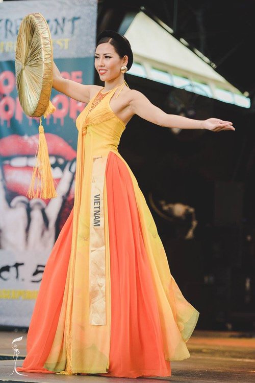 ngam-lai-trang-phuc-dan-toc-cua-cac-dai-dien-viet-nam-tai-miss-grand-international