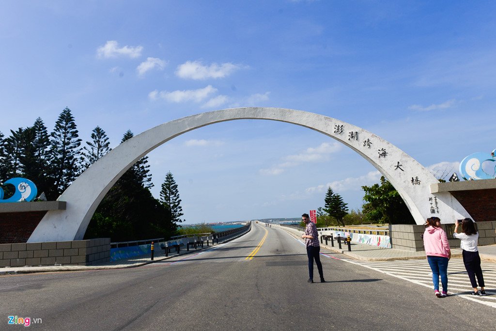 Viên ngọc của Thượng Đế trên eo biển Đài Loan