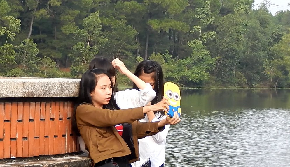 lanh-nguoi-khi-lac-vao-cong-vien-bac-ty-o-dat-co-do