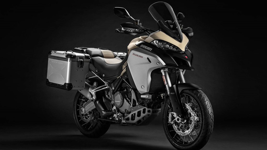 Siêu môtô địa hình sắp ra mắt từ Ducati