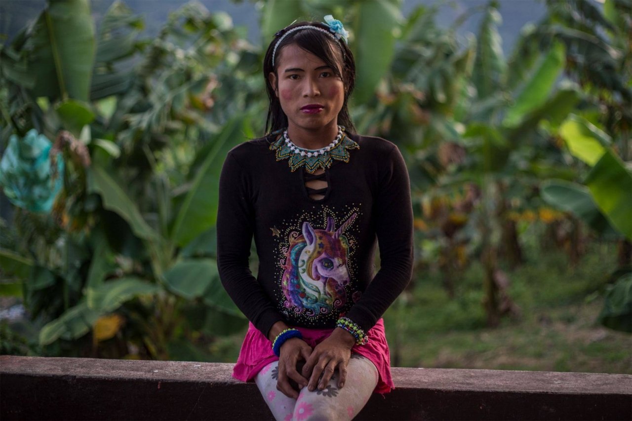 roi-nuoc-mat-voi-cuoc-chay-tron-cua-nhung-phu-nu-chuyen-gioi-o-colombia