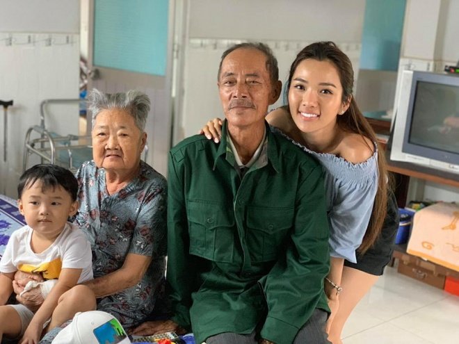 sao-viet-hom-nay
