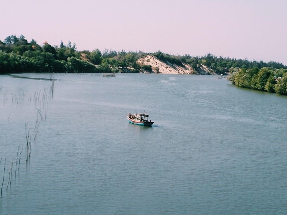co-gi-tren-cung-duong-phuot-ven-bien-vung-tau-phu-yen