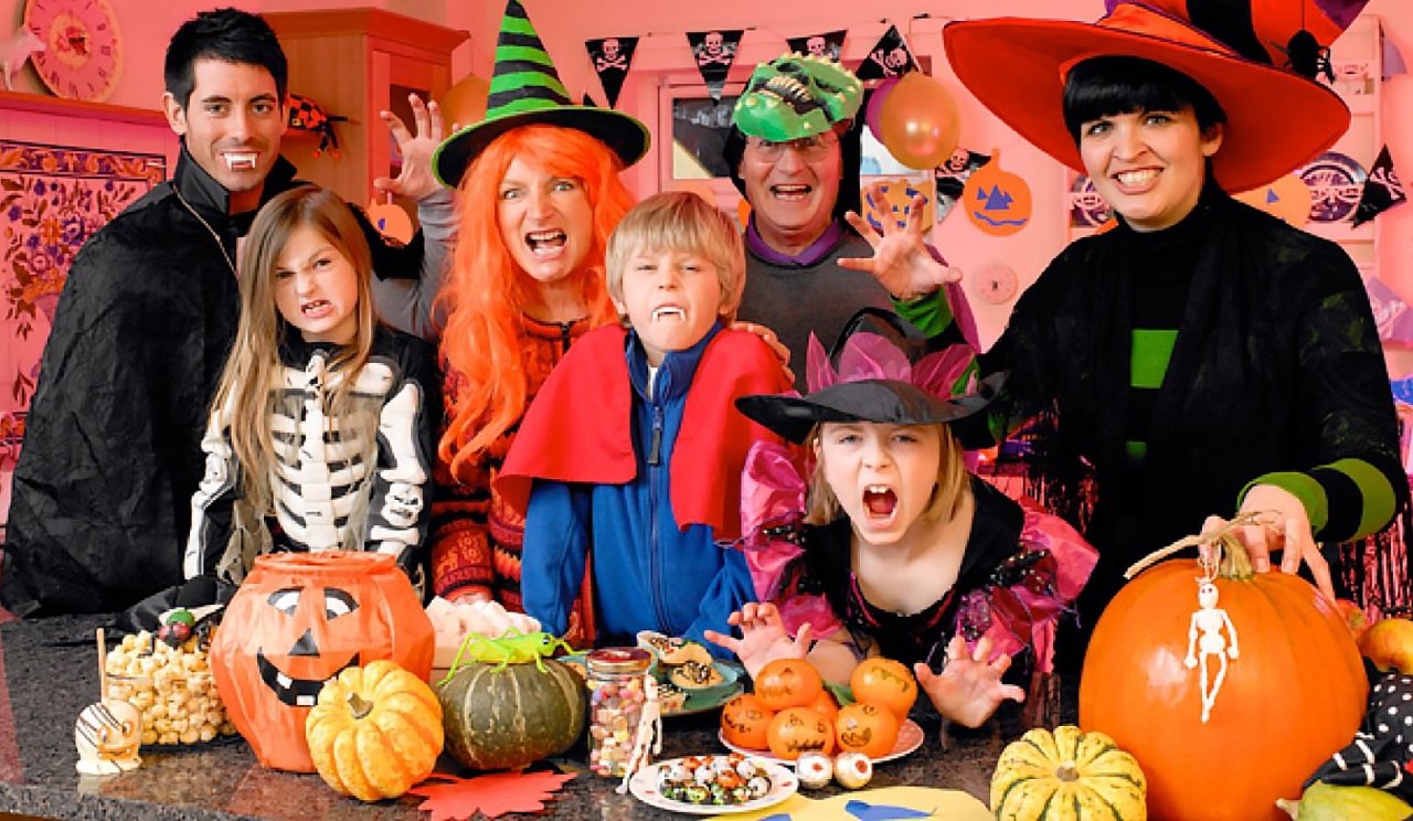 nhung-tap-tuc-doc-dao-trong-le-hoi-halloween