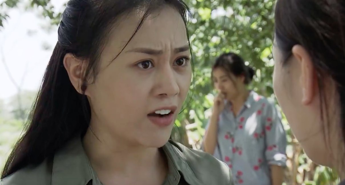 phim-quynh-bup-be-bi-khieu-nai-vi-dung-ca-khuc-khong-xin-phep