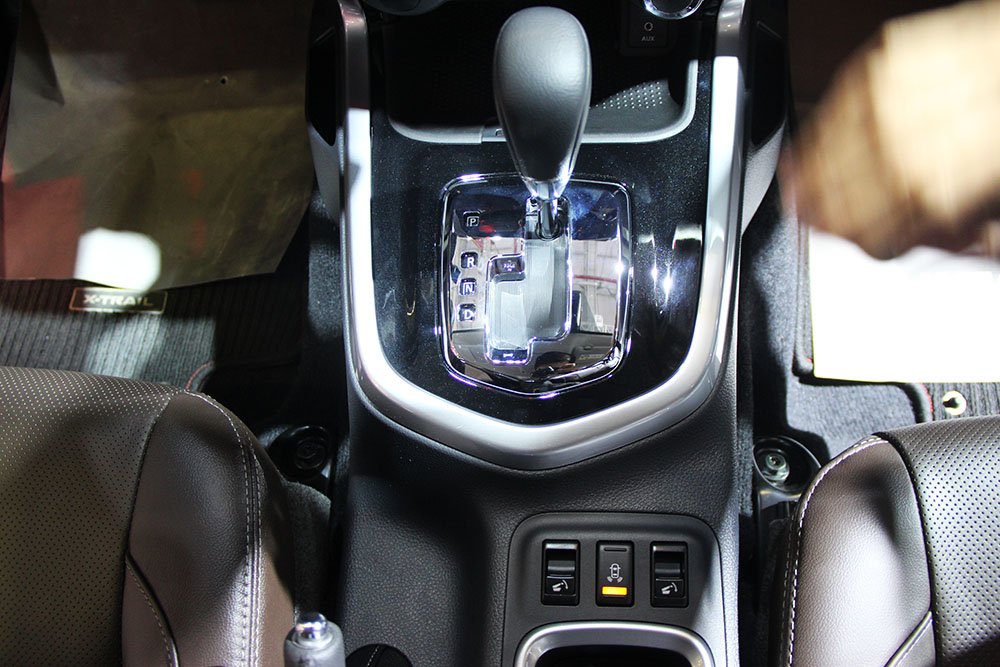 nissan-terra-ve-viet-nam-ap-luc-cho-vua-doanh-so-toyota-fortuner