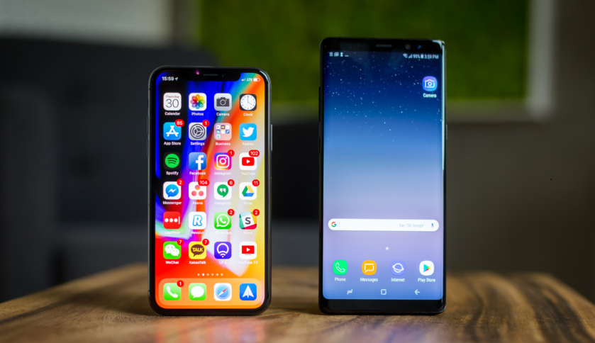 apple-va-samsung-deu-co-tinh-lam-cham-dien-thoai-cu