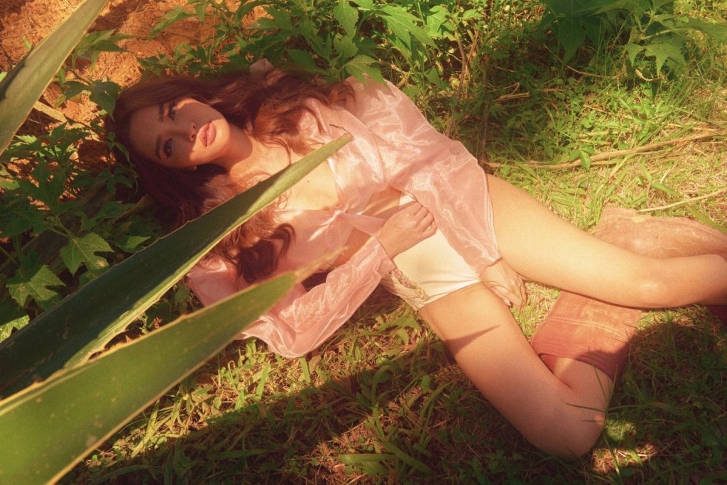 bich-phuong-gay-tranh-cai-du-doi-vi-tao-dang-bi-cho-la-phan-cam-qua-da