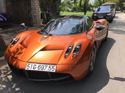sieu-pham-pagani-huayra-doc-nhat-viet-nam-ra-bien-so
