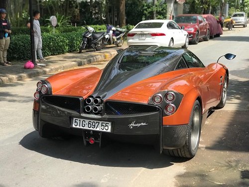 sieu-pham-pagani-huayra-doc-nhat-viet-nam-ra-bien-so