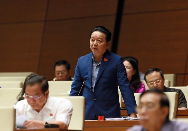 dat-cong-thanh-dat-cong-bo-truong-tnmt-tran-hong-ha-len-tieng