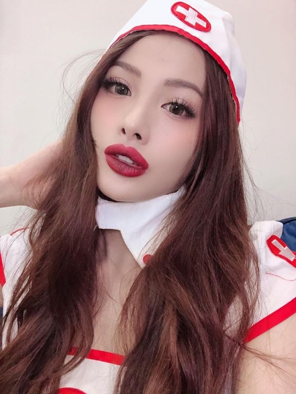 nhung-man-hoa-trang-ba-dao-cua-sao-trong-mua-halloween-2018