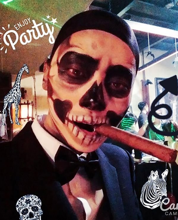 nhung-man-hoa-trang-ba-dao-cua-sao-trong-mua-halloween-2018