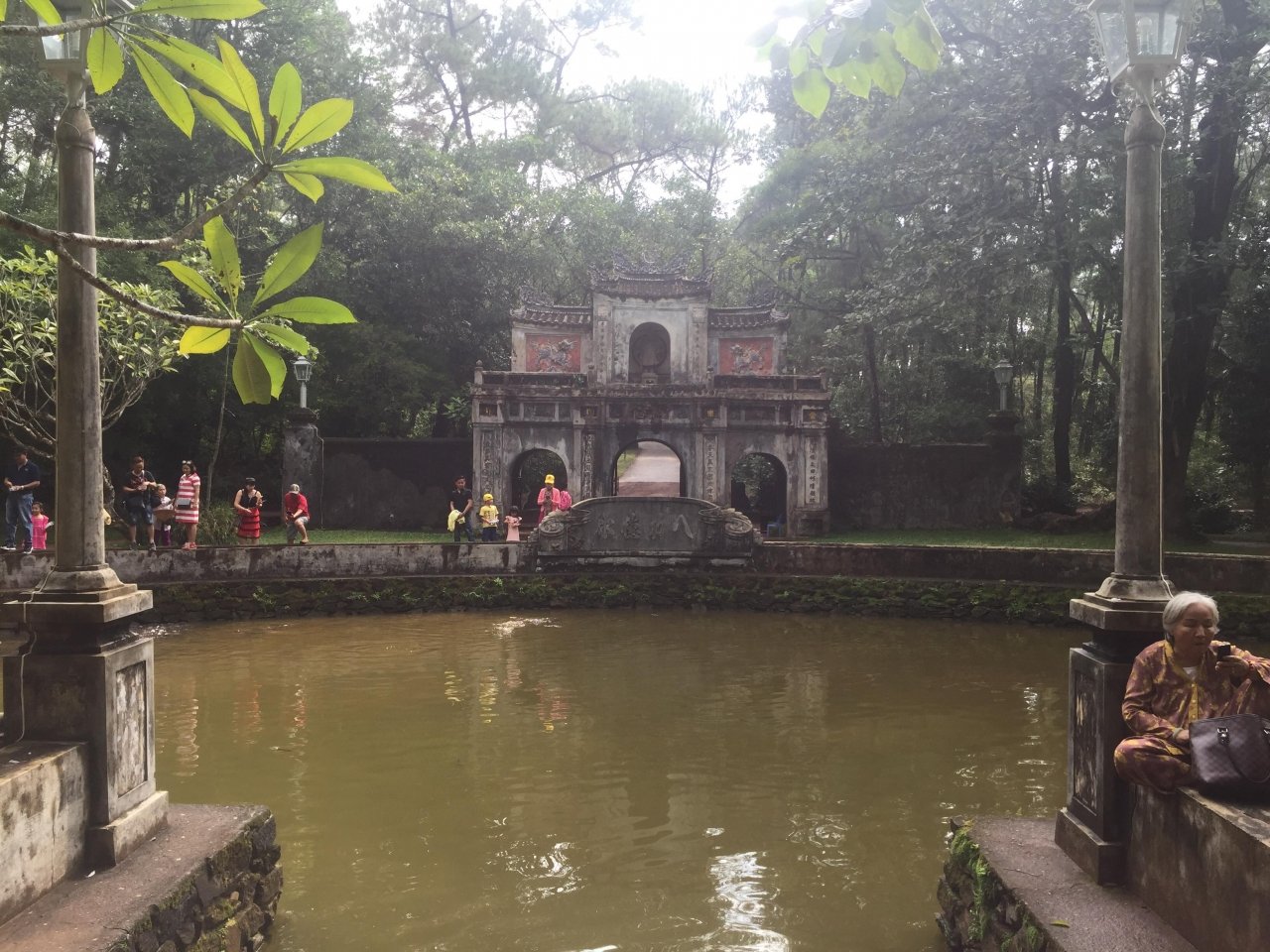 can-canh-to-dinh-noi-thien-su-thich-nhat-hanh-tinh-duong