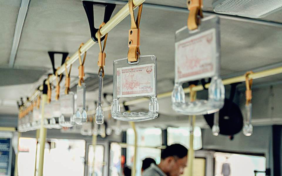 ha-noi-nhung-chuyen-bus-yen-binh-va-doc-dao-den-la-thuong