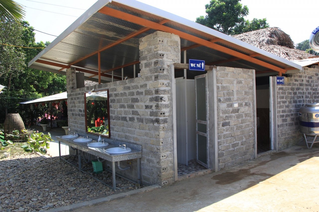 hinh-anh-cong-trinh-xay-dung-trai-phep-trong-khu-di-tich-den-hung