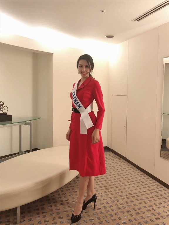 clip-phan-trinh-dien-bikini-cua-nguyen-thuc-thuy-tien-tai-miss-international-2018