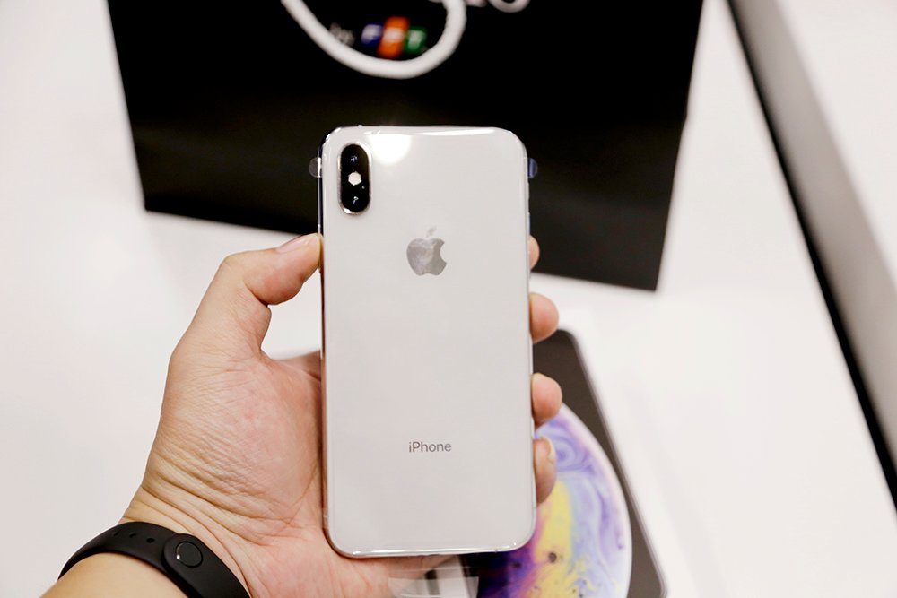 dap-hop-iphone-xs-max-chinh-hang-tai-viet-nam