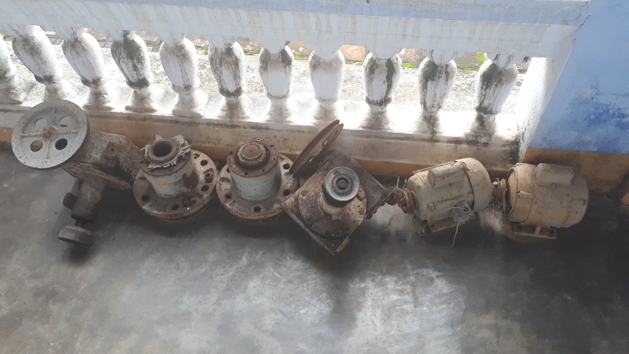 nhieu-hien-vat-chien-tranh-hu-hong-vi-phoi-nang-dam-mua
