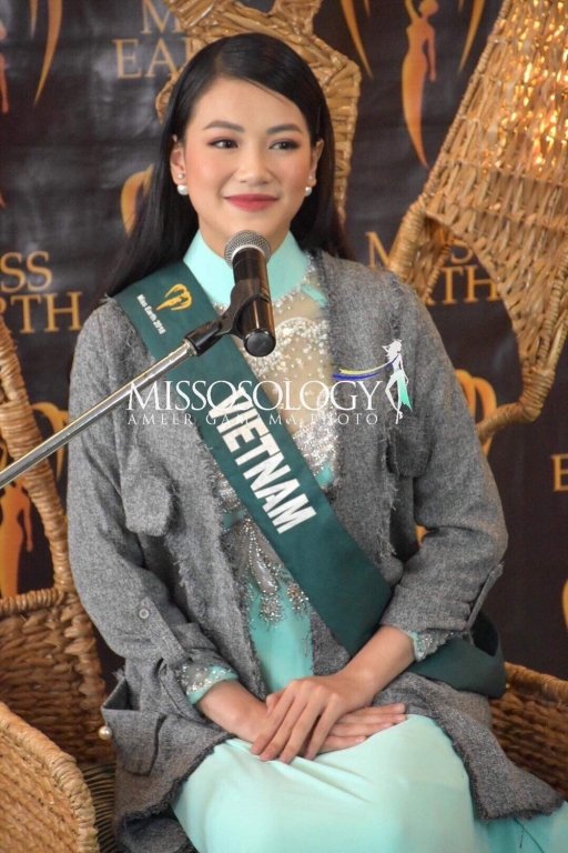 hanh-trinh-den-voi-chiec-vuong-mien-hoa-hau-trai-dat-2018-cua-nguyen-phuong-khanh