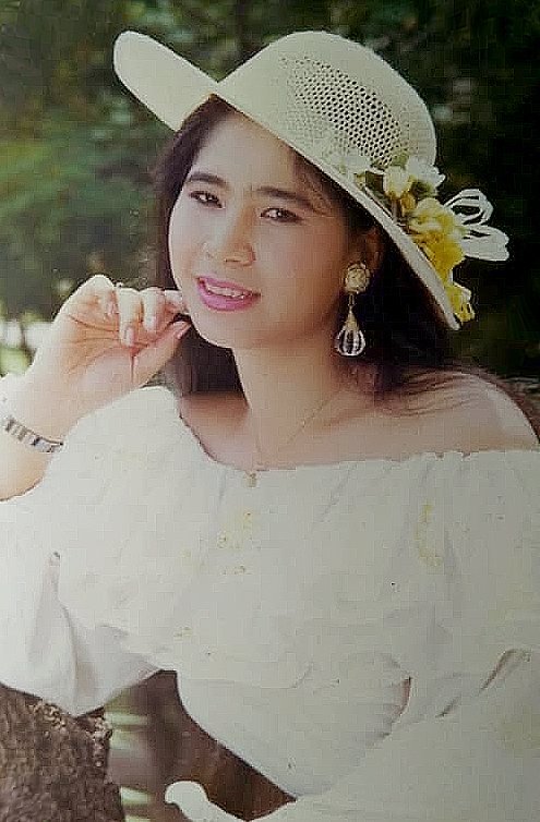 ly-huong-bit-kin-duong-tinh-sau-hon-nhan-ngang-trai-tren-dat-my