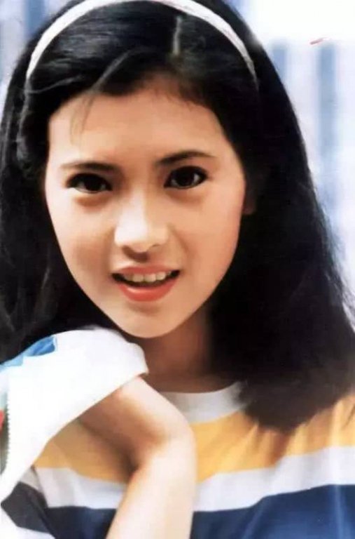 my-nhan-phim-chau-tinh-tri-lam-khiet-anh-dot-tu-tai-nha-rieng