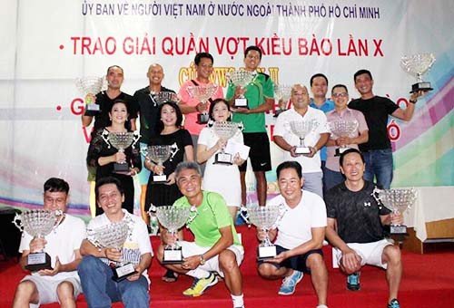 Sôi nổi tranh tài tại giải quần vợt kiều bào tranh cúp VWS 2018 - Ảnh 4.