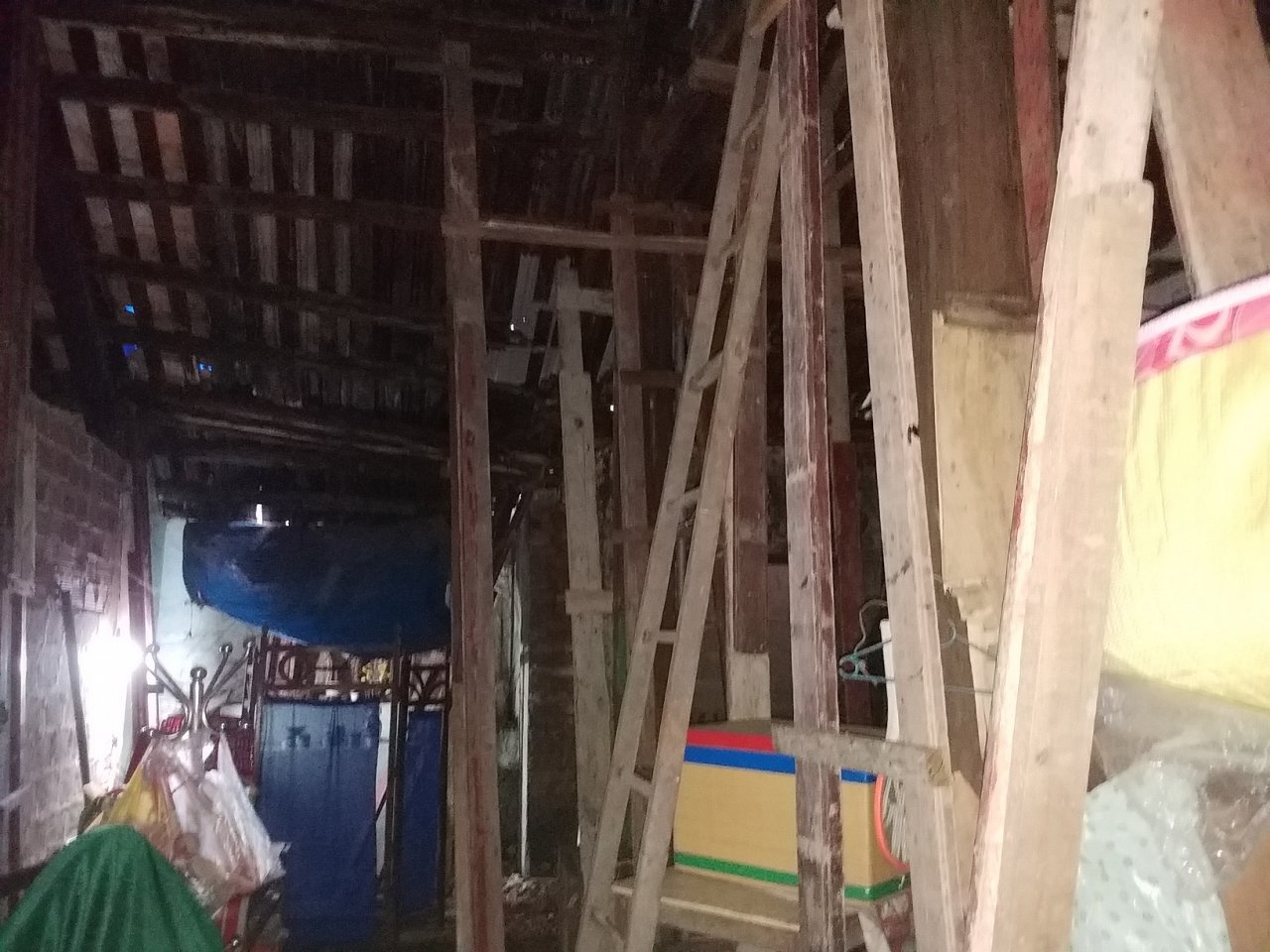 di-tich-kham-thien-giam-reu-ra-cho-sap