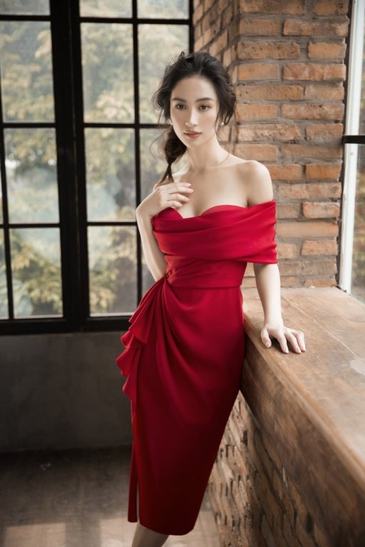 jun-vu-ngay-cang-quyen-ru-khoe-duong-cong-hut-mat-voi-vong-mot-nong-bong-trong-bo-anh-moi