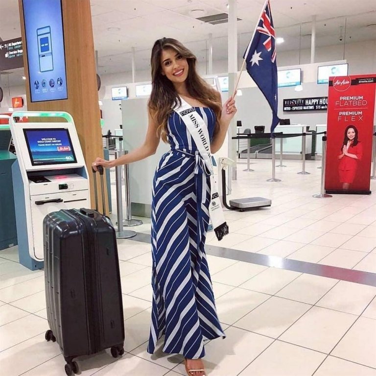 chuyen-gia-sac-dep-doan-hoa-hau-tieu-vy-lot-top-15-miss-world-2018