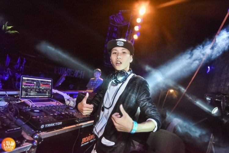 DJ Hoaprox 