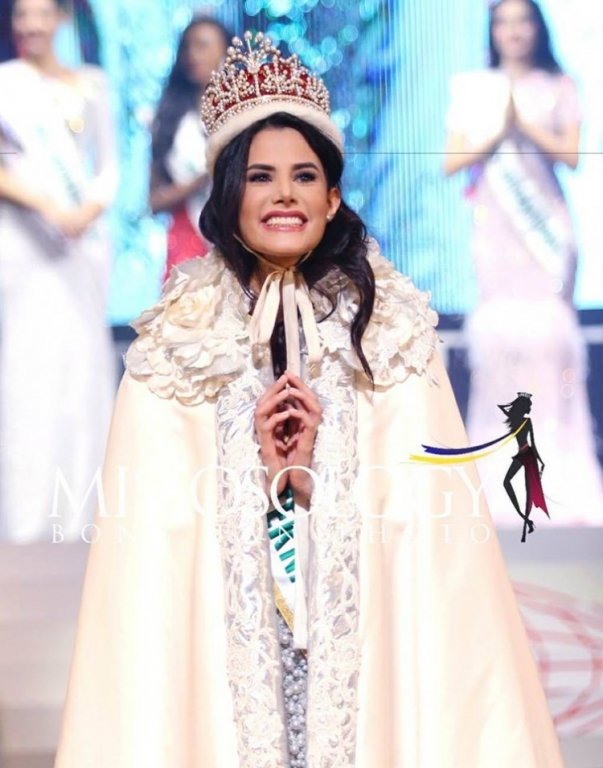 nhan-sac-nong-bong-cua-tan-hoa-hau-quoc-te-2018-nguoi-venezuela
