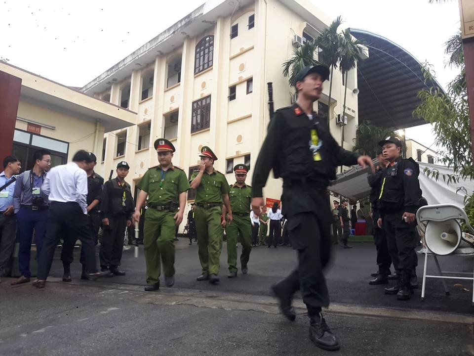 toa-xet-xu-vu-danh-bac-nghin-ty-cho-cuu-tuong-phan-van-vinh-xuat-hien