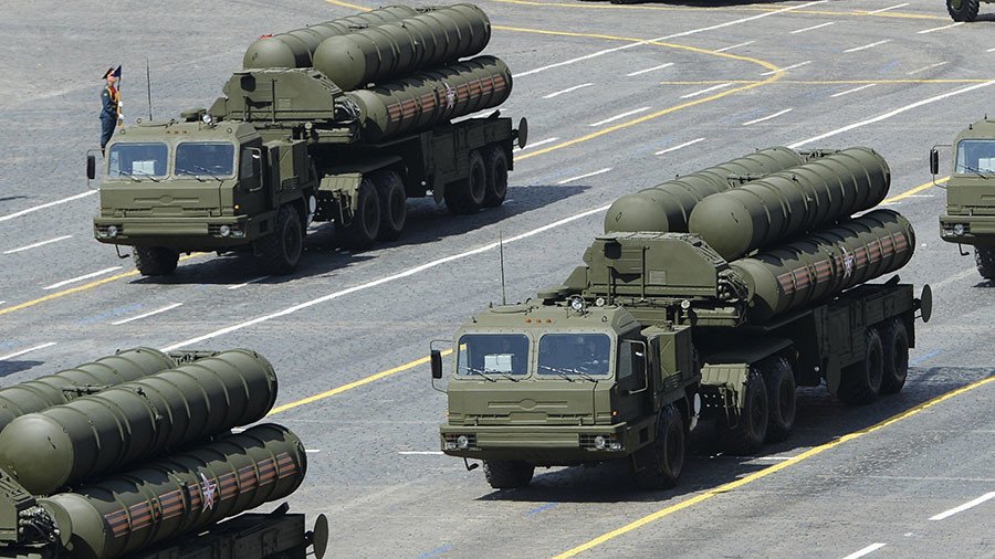 het-nam-2018-nuoc-nga-co-27-trung-doan-ten-lua-s-400-san-sang-chien-dau