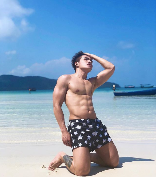 sao-viet-phat-hoang-khi-thay-quoc-thien-khoa-than-giua-bai-bien-8525f3fe