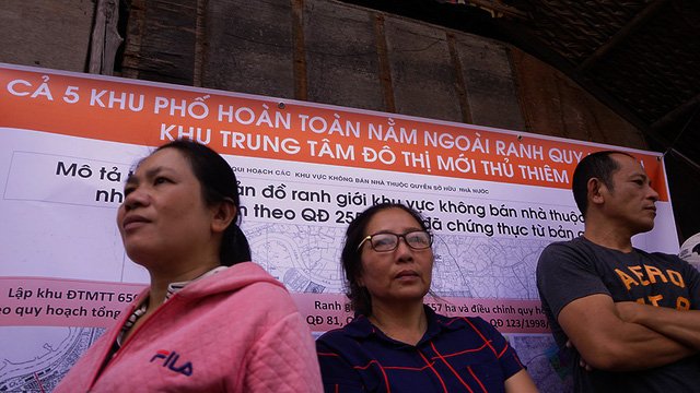 truong-ban-tiep-dan-trung-uong-mong-ba-con-thu-thiem-tha-thu