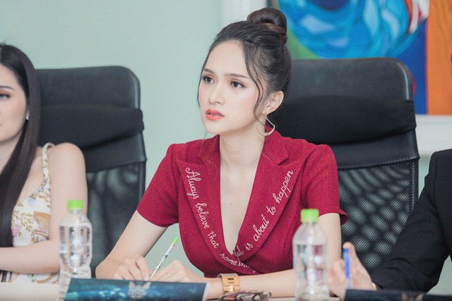 tu-nguoi-ay-la-ai-the-tiffany-vietnam-nguoi-lgbt-dang-phu-song-tren-truyen-hinh