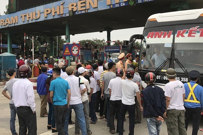 cienco4-doi-tang-phi-tram-bot-ben-thuy