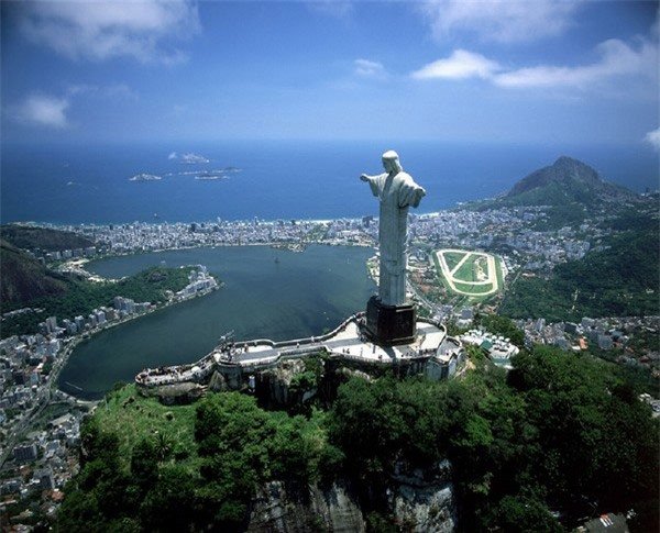 Tượng Chúa Cứu thế (Brazil) 