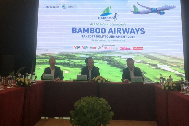 tap-chung-cho-bamboo-airways-flc-dung-cuoc-choi-bong-da