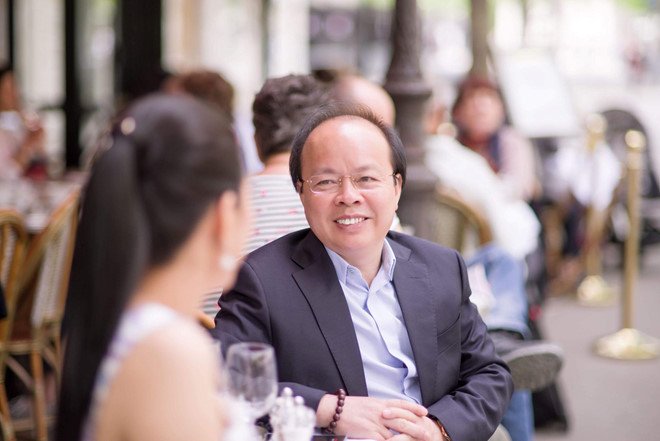 ca-si-dinh-hien-anh-lam-le-cuoi-voi-thu-truong-bo-tai-chinh