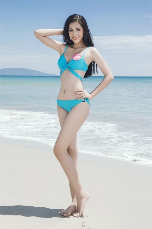 hoa-hau-tran-tieu-vy-dien-bikini-khoe-voc-dang-san-chac-tai-miss-world-2018