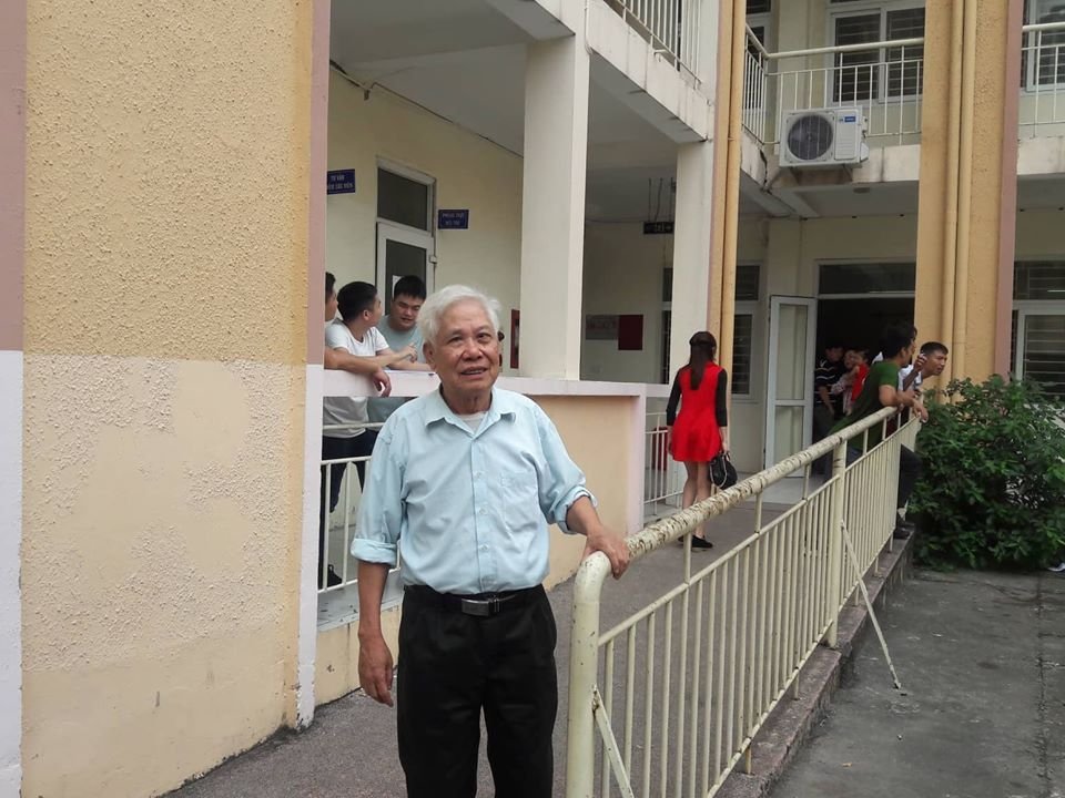 chuyen-cam-dong-ve-nguoi-thay-tung-duoc-thu-tuong-vi-la-luc-van-tien