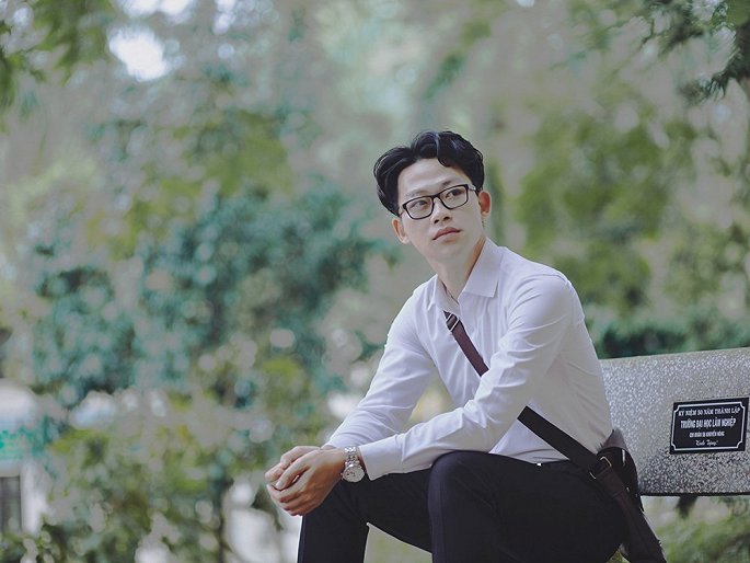 Anh: Khong chi dep nhu nam than, chang trai Ha Noi con gianh hoc bong danh gia bac nhat chau Au hinh anh 2