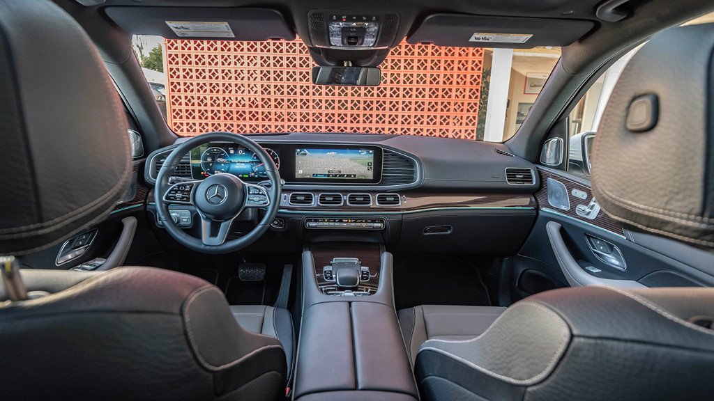 danh-gia-mercedes-gle-2020-hien-dai-an-toan-gia-canh-tranh