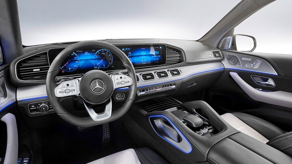 danh-gia-mercedes-gle-2020-hien-dai-an-toan-gia-canh-tranh