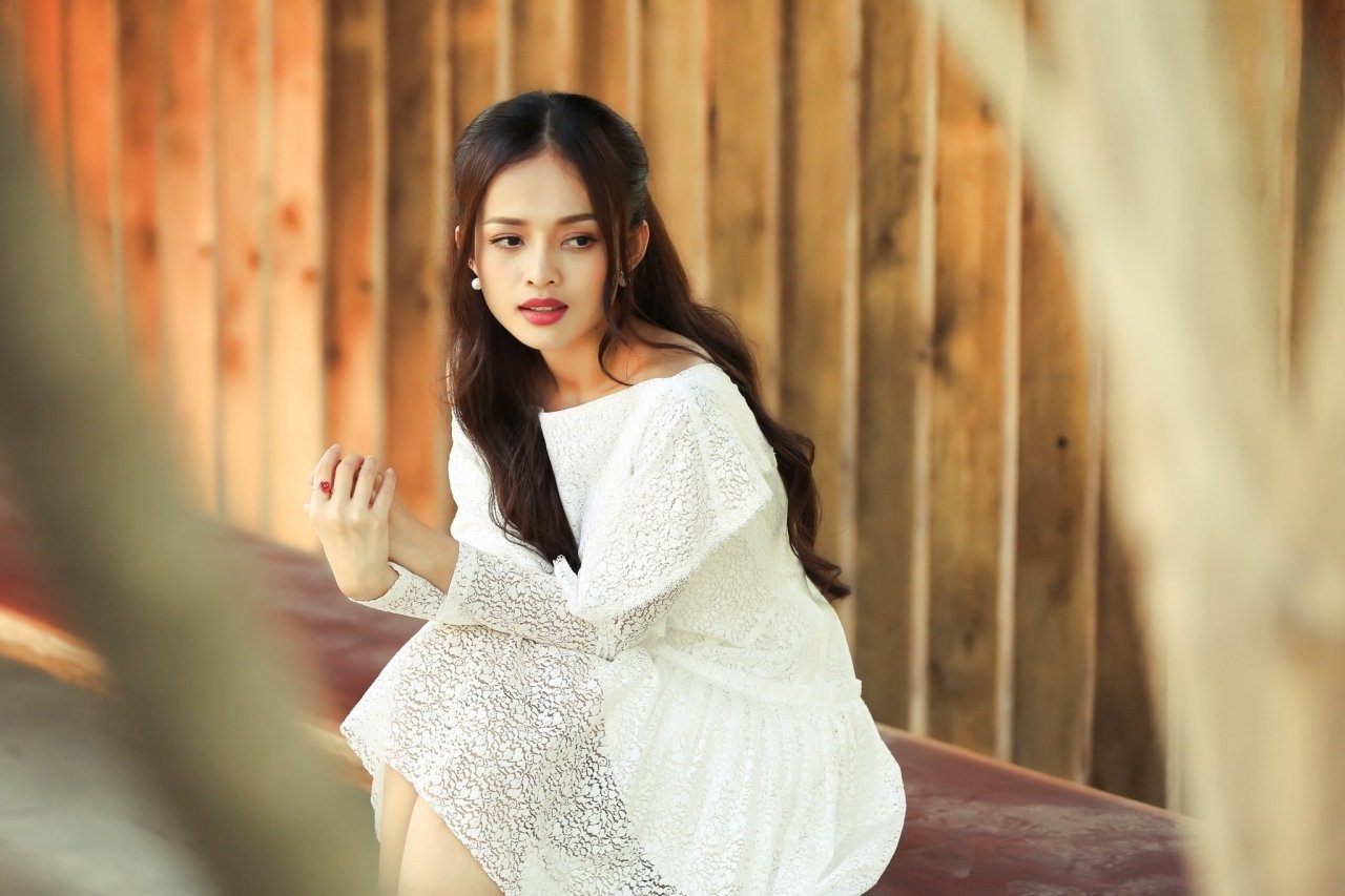 dien-vien-thanh-truc-dap-tra-chuyen-khoe-than-de-moi-goi-dai-gia