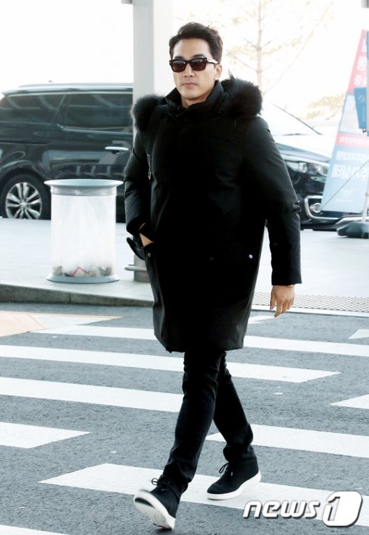 my-nam-trai-tim-mua-thu-song-seung-hun-den-viet-nam