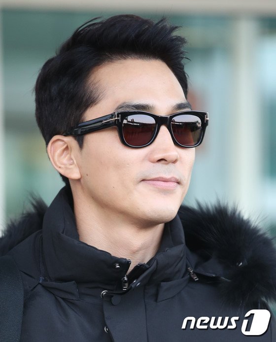 my-nam-trai-tim-mua-thu-song-seung-hun-den-viet-nam