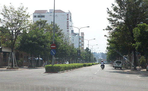 mot-ty-lay-mang-nguoi-ky-1-phut-sinh-tu-trong-chiec-oto